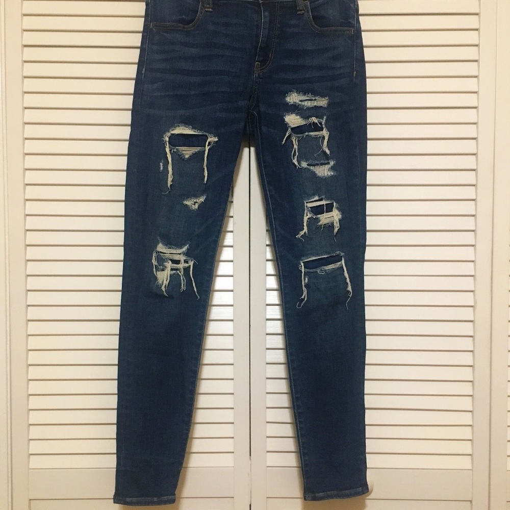 American Eagle Next Level Stretch Ripped Jeans